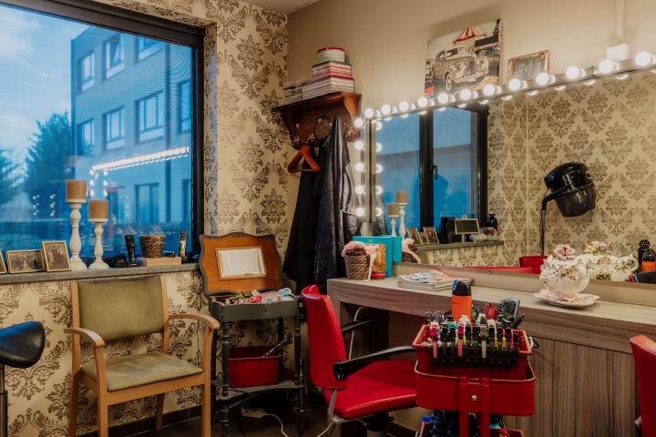 Panhuys Park decoratie kapsalon